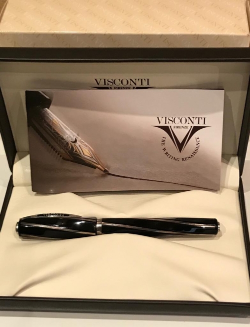 Ручка Visconti Divina Black Over Size